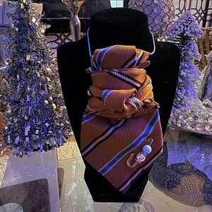 Elegant Brown Striped Tie